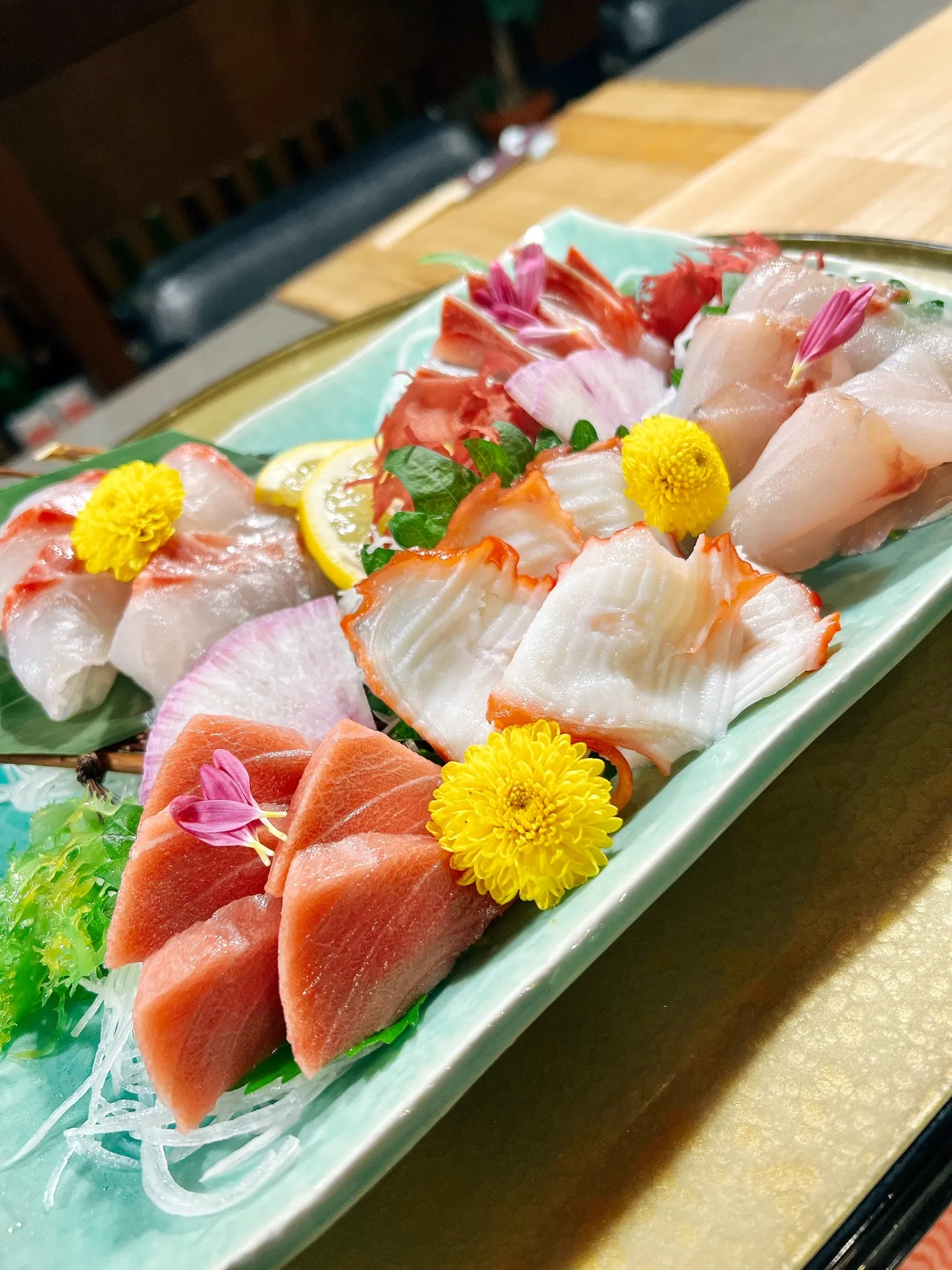 お店の様子や料理のこだわりを更新